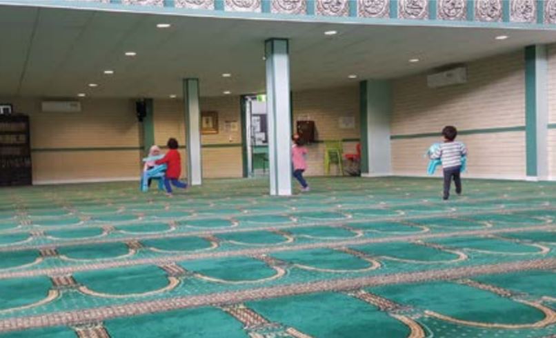 Mothers’ Halaqa – Mothers And Young Children Feel Unwanted